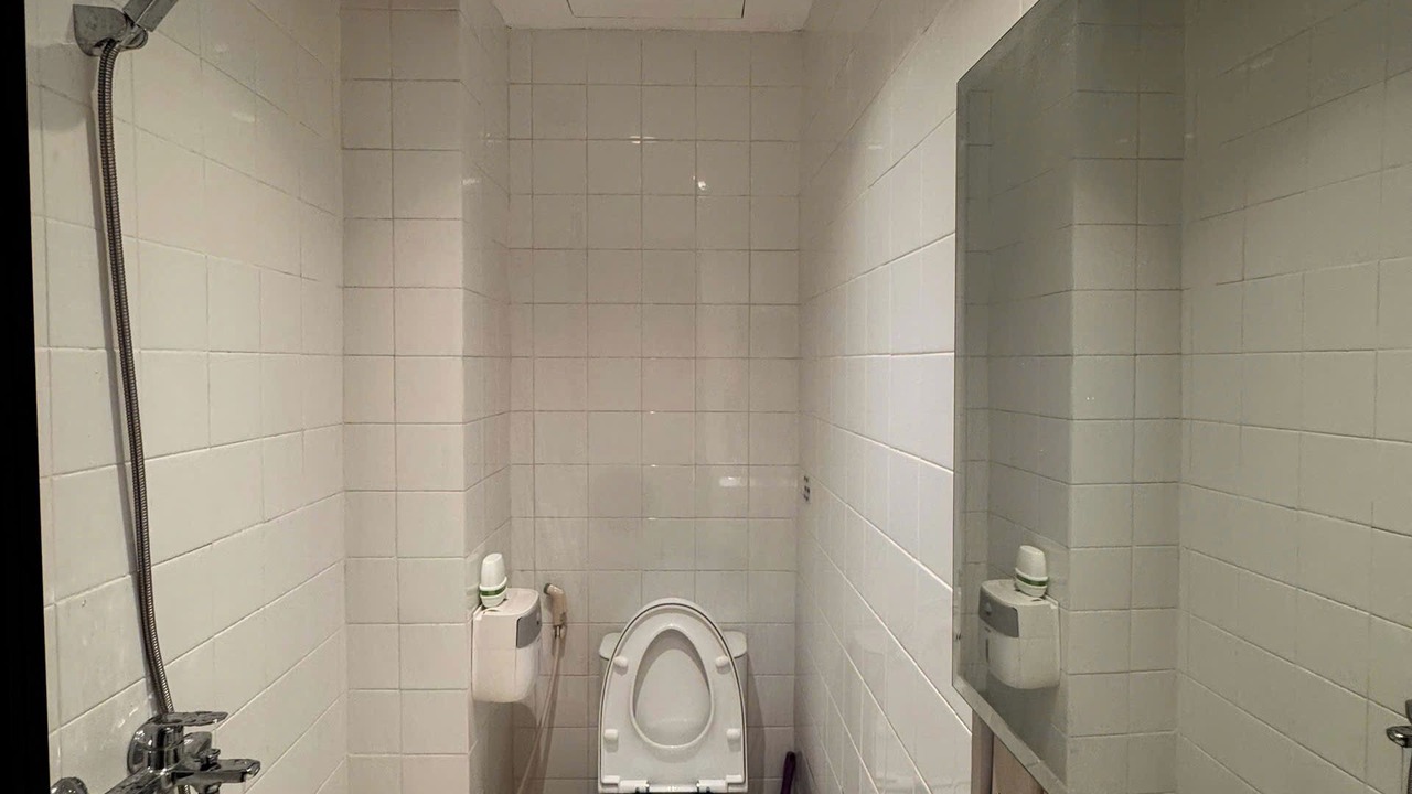 Photo of Bathroom in Downtown Ho Chi Minh City