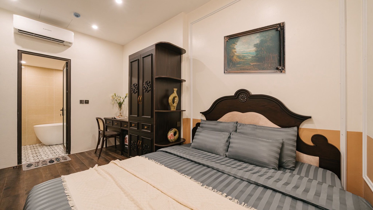 Photo of Bedroom in Van Mieu