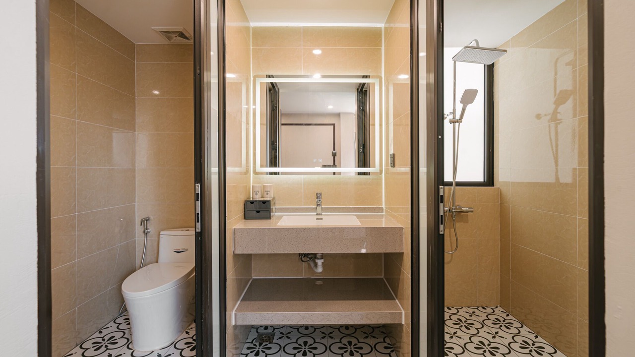 Photo of Bathroom in Van Mieu