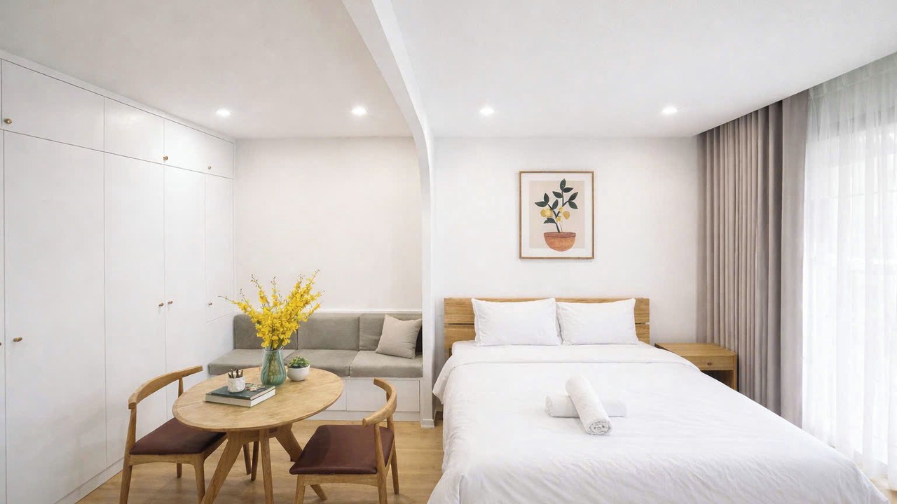Photo of Bedroom in Trung Hoa Nhan Chinh