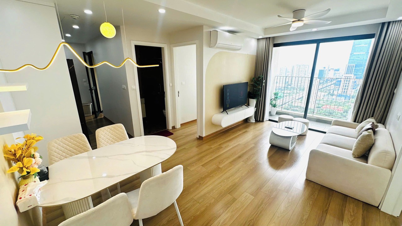 Photo of Livingroom in Trung Hoa Nhan Chinh