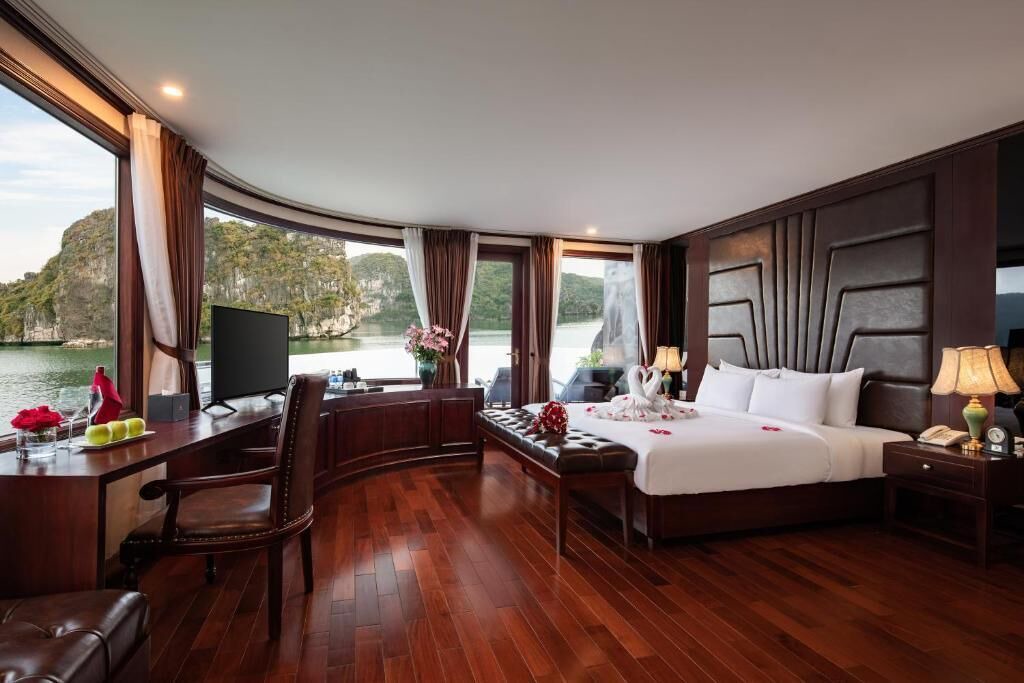 Photo of Bedroom in Ha Long