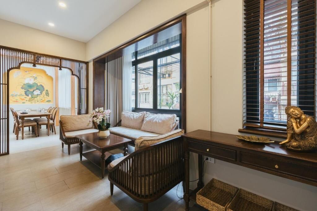 Photo of Livingroom in Old Quarter