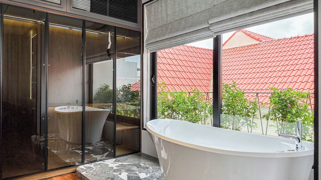 Photo of Bathroom in Ngu Hanh Son