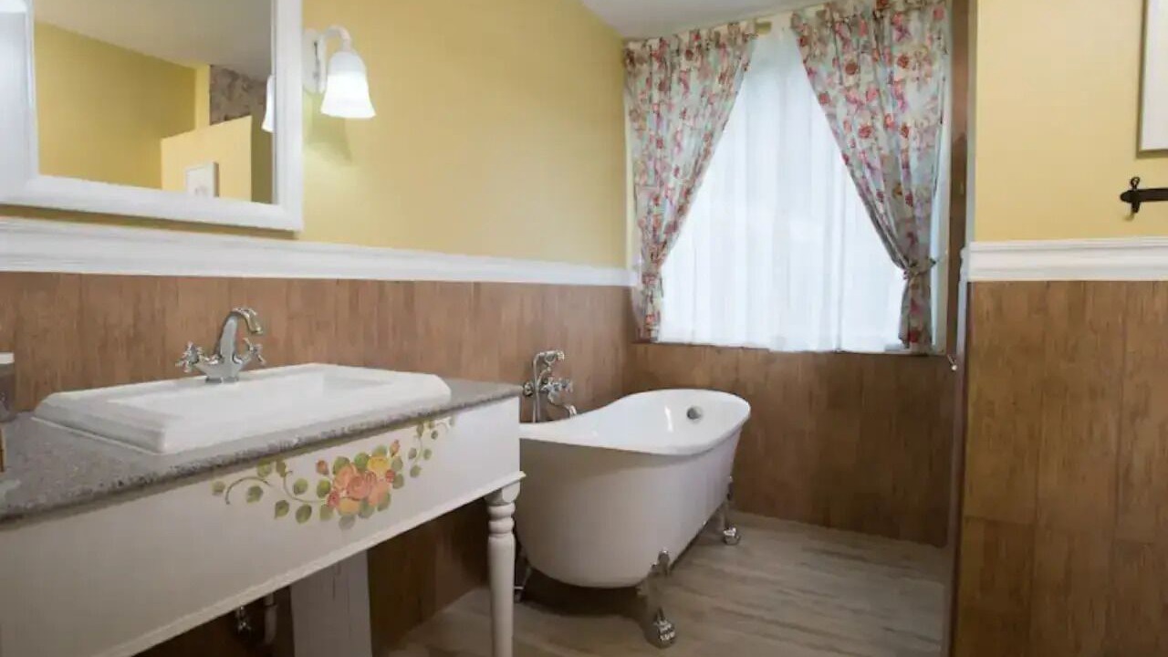 Photo of Bathroom in Hang Dong