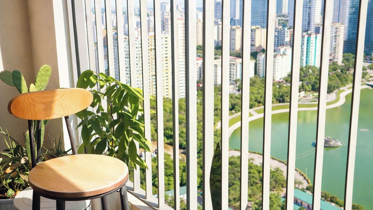 Photo of Patio Balcony in Trung Hoa Nhan Chinh