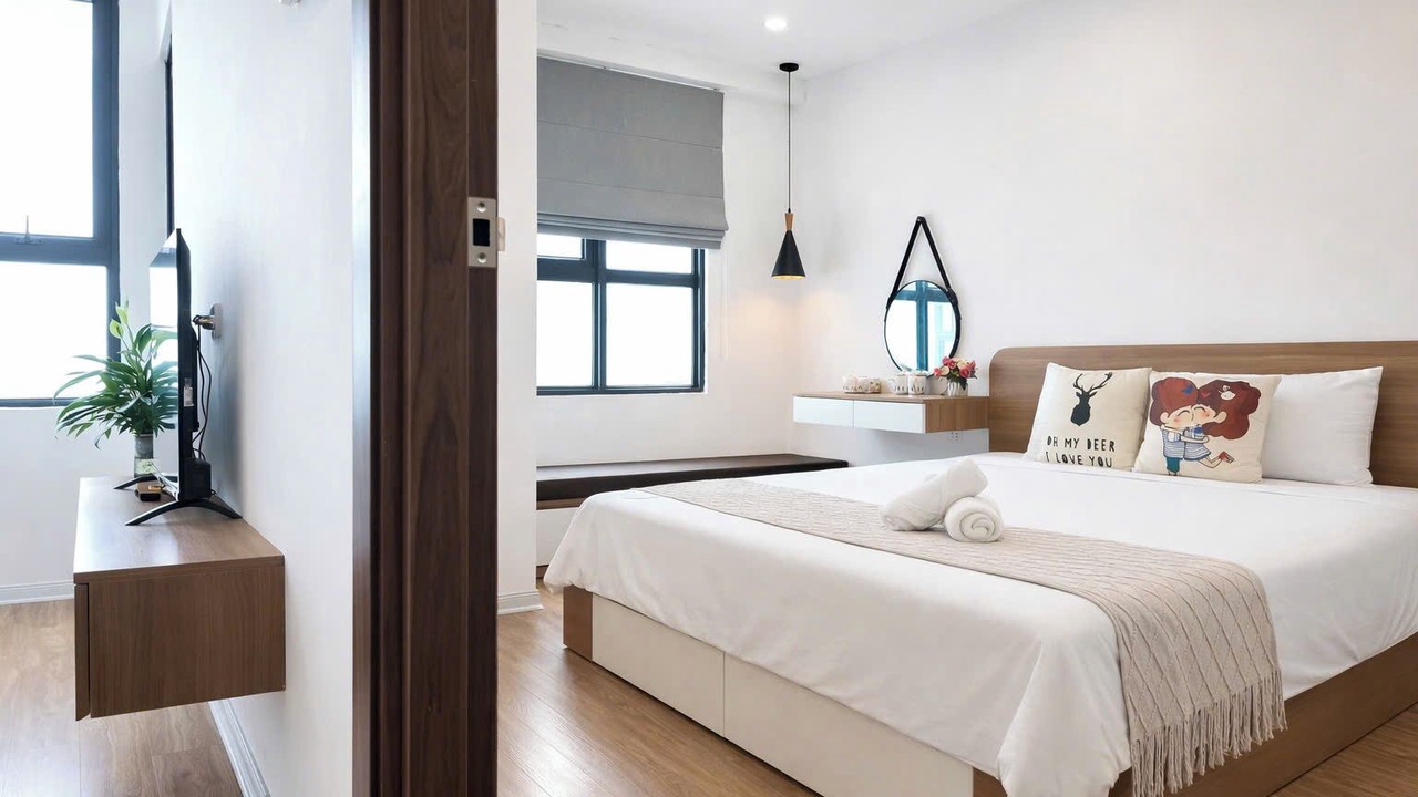 Photo of Bedroom in Trung Hoa Nhan Chinh