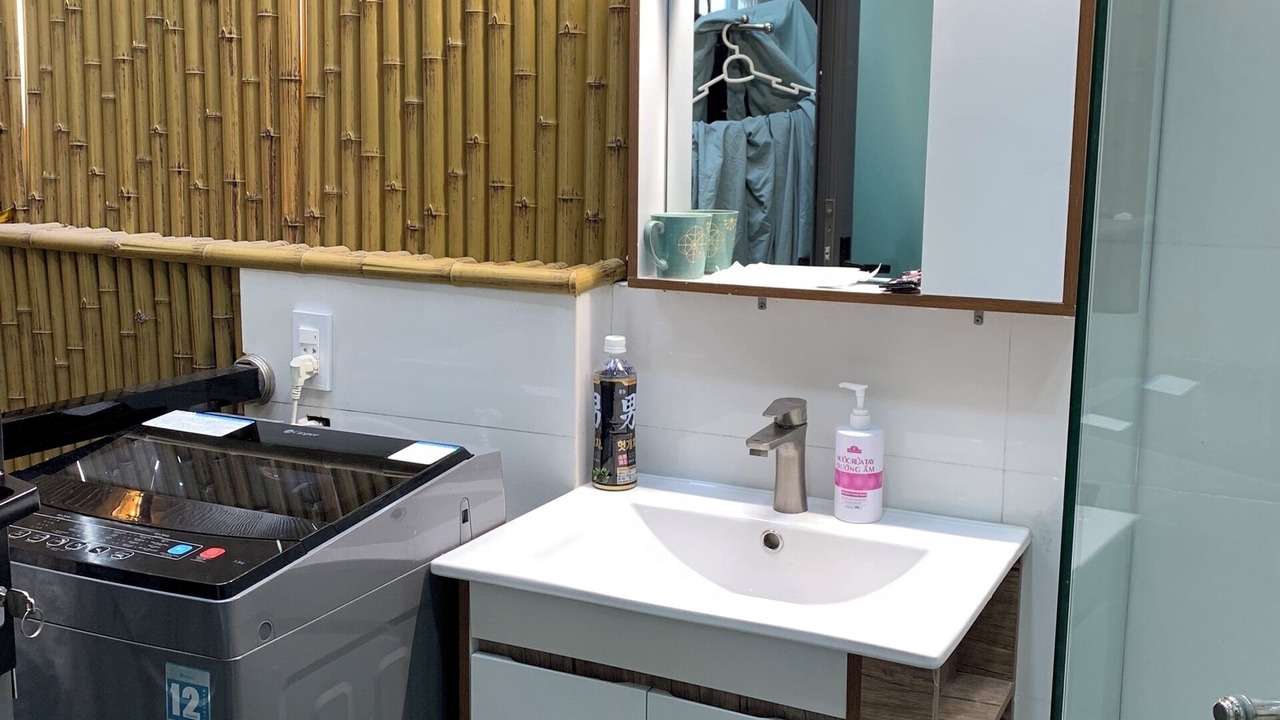 Photo of Bathroom in Phuong 6