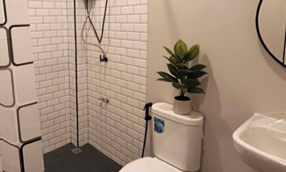 Photo of Bathroom in Wat Ket
