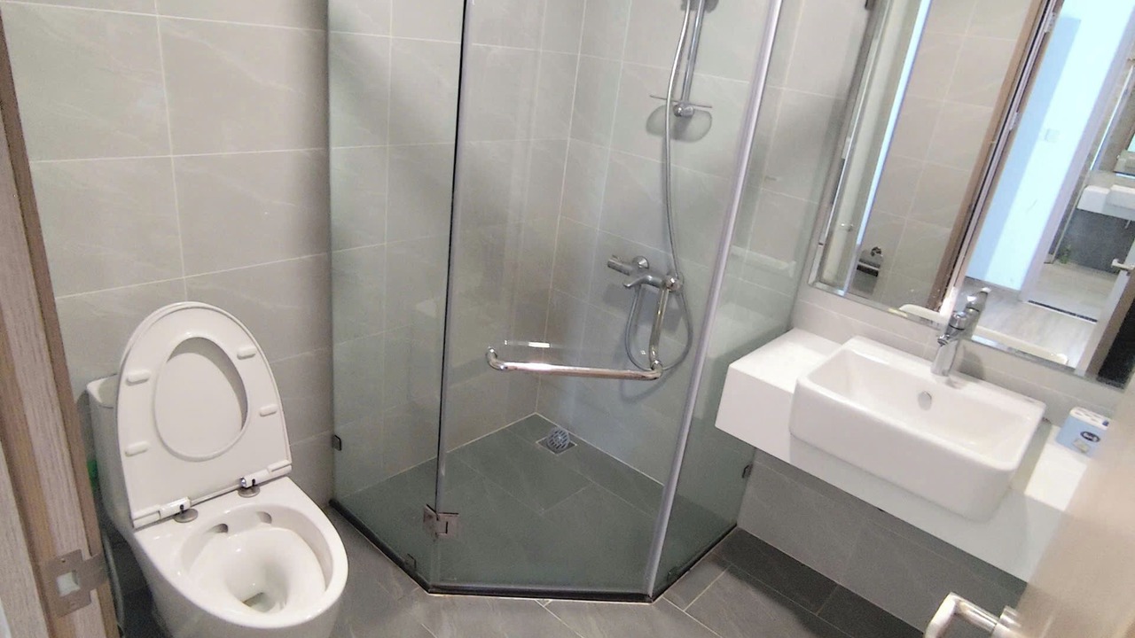 Photo of Bathroom in Tu Liem