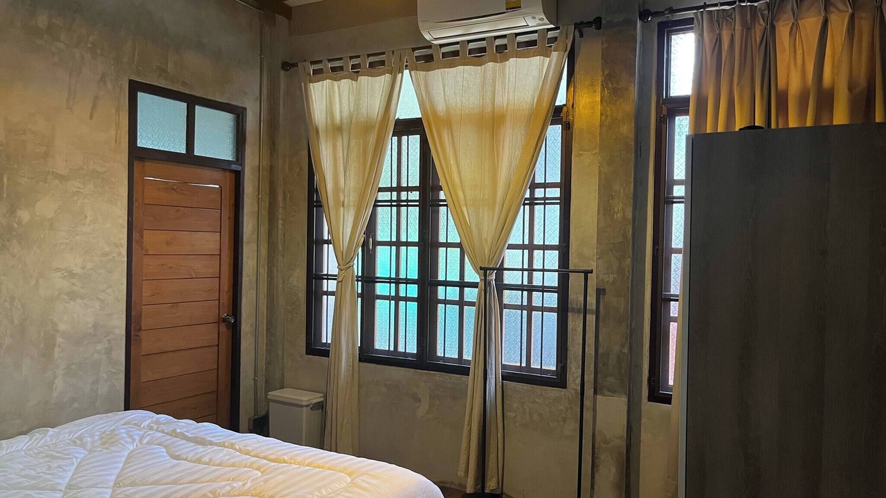 Photo of Bedroom in Saraphi