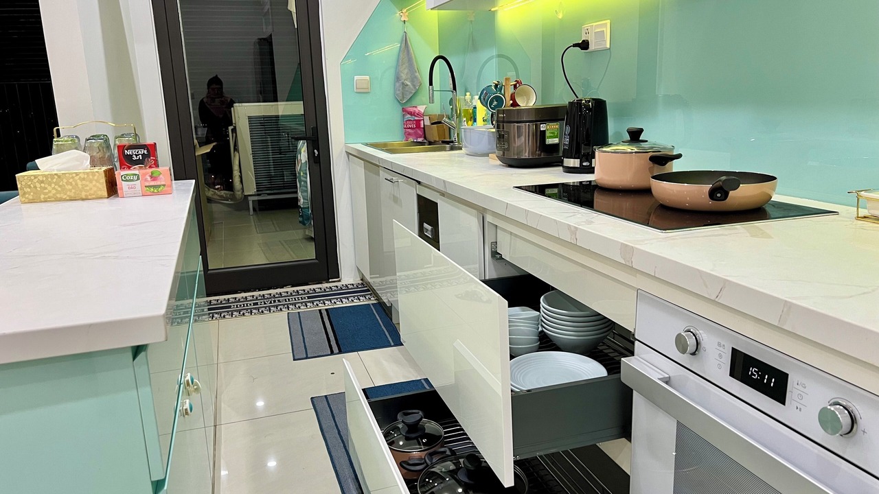 Photo of Kitchen in District 10
