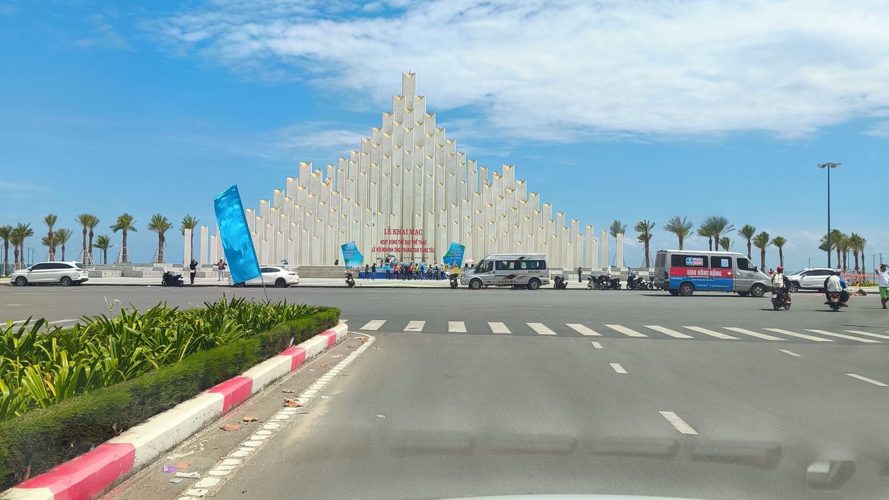 Photo of Others in Thang Tam