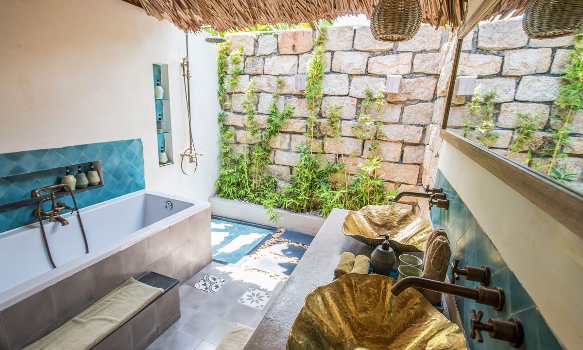 Photo of Bathroom in Central Mui Ne Beach