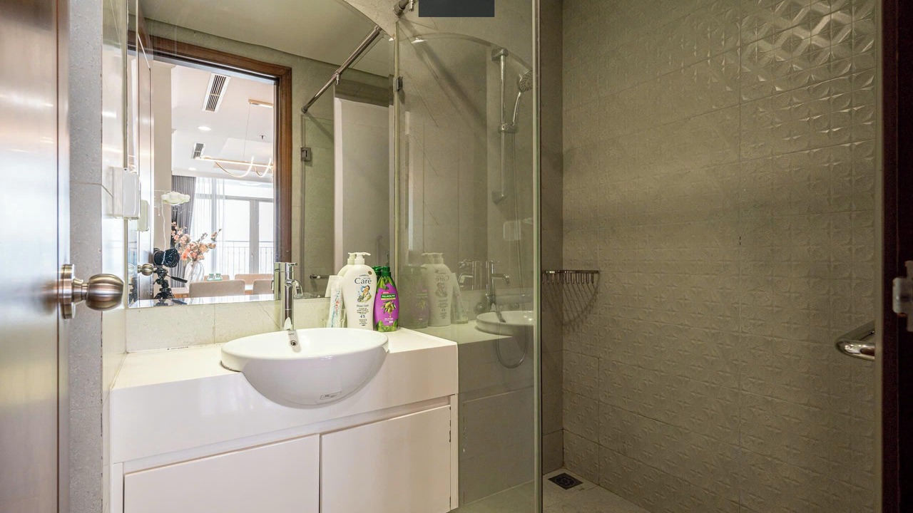 Photo of Bathroom in Hang Xanh
