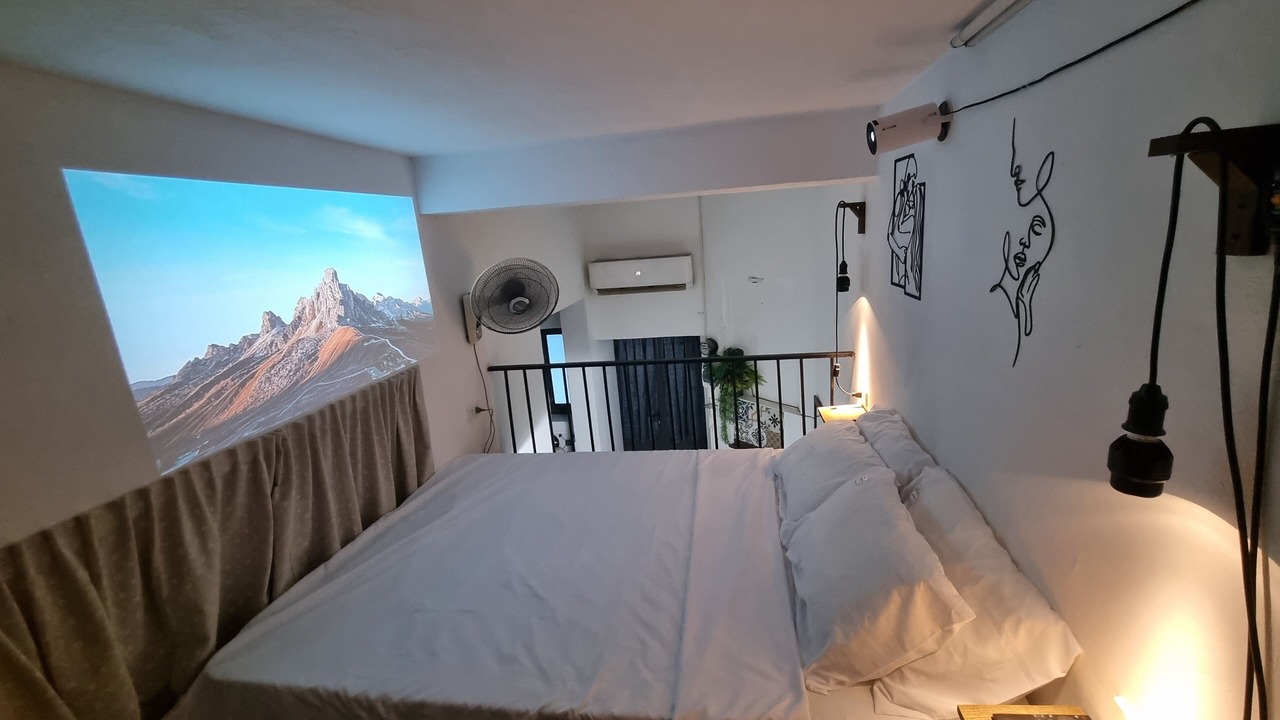 Photo of Bedroom in Old Quarter