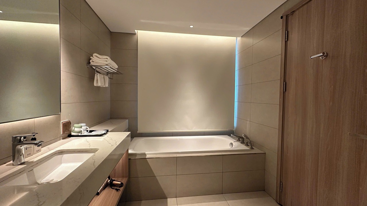 Photo of Bathroom in Ha Long