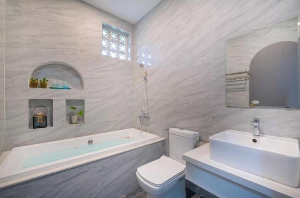 Photo of Bathroom in Tho Quang Beach