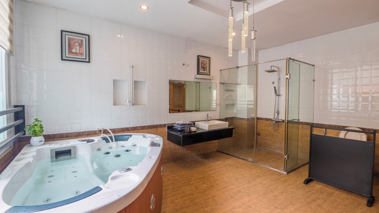 Photo of Bathroom in Quang An