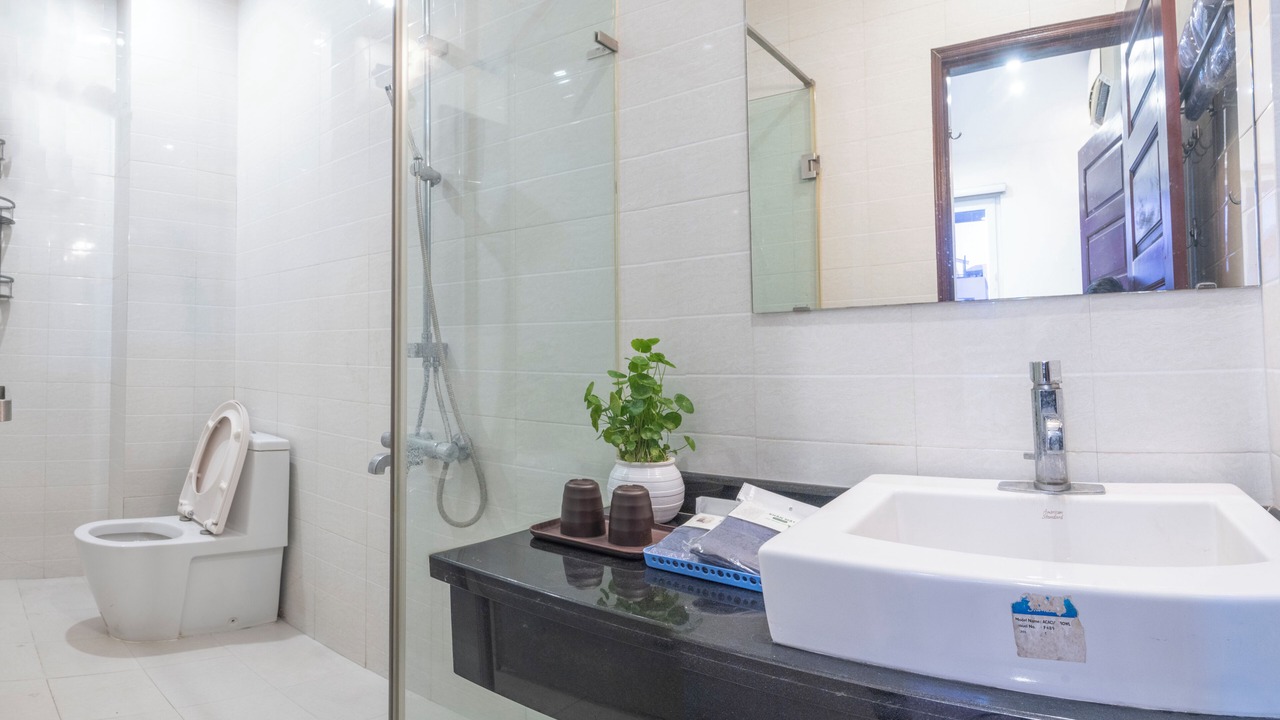 Photo of Bathroom in Quang An