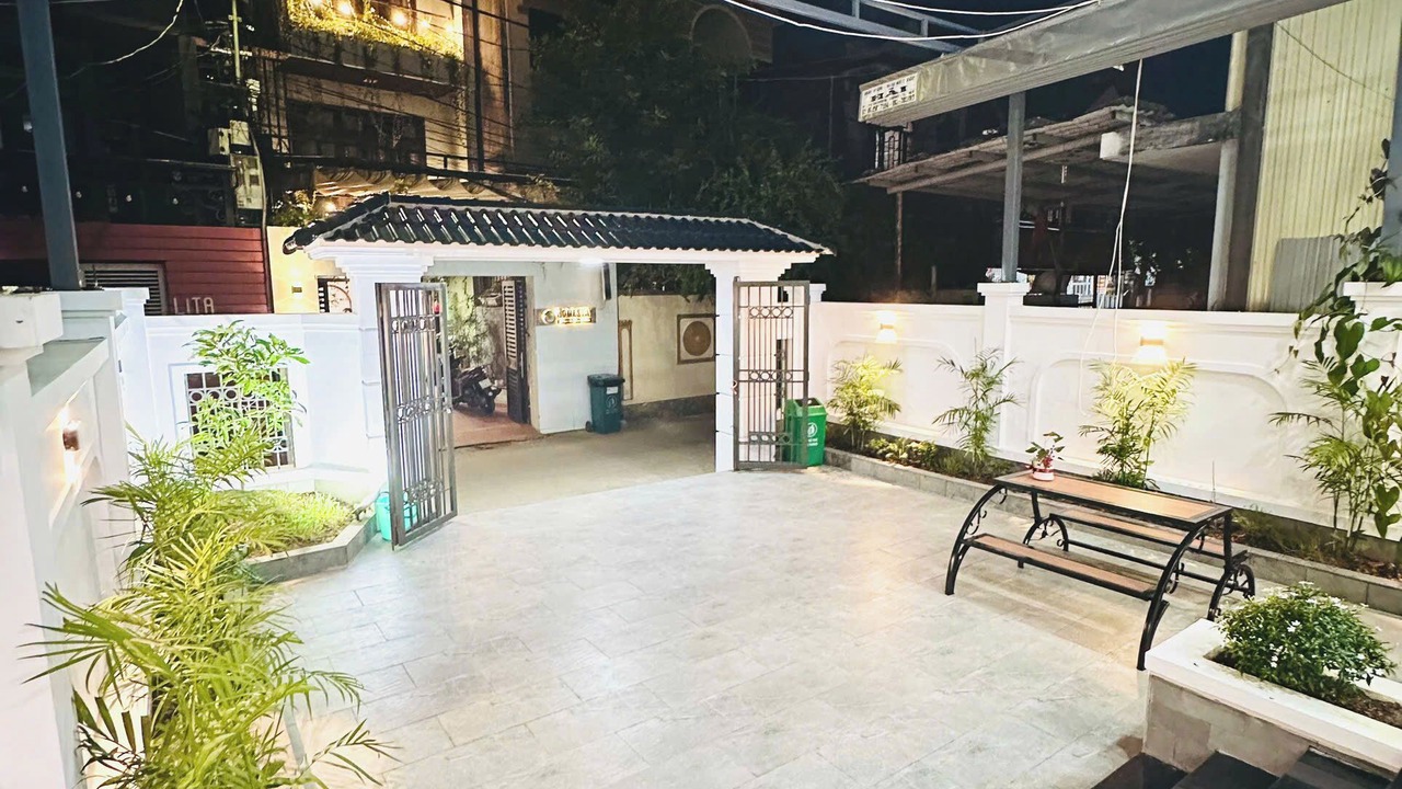Photo of Patio Balcony in Hue City Centre