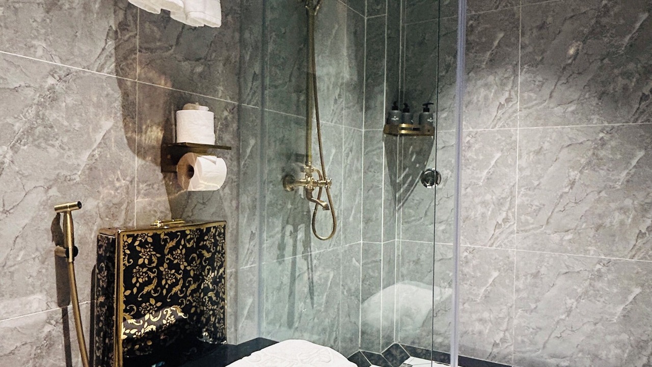 Photo of Bathroom in Hai Ba Trung