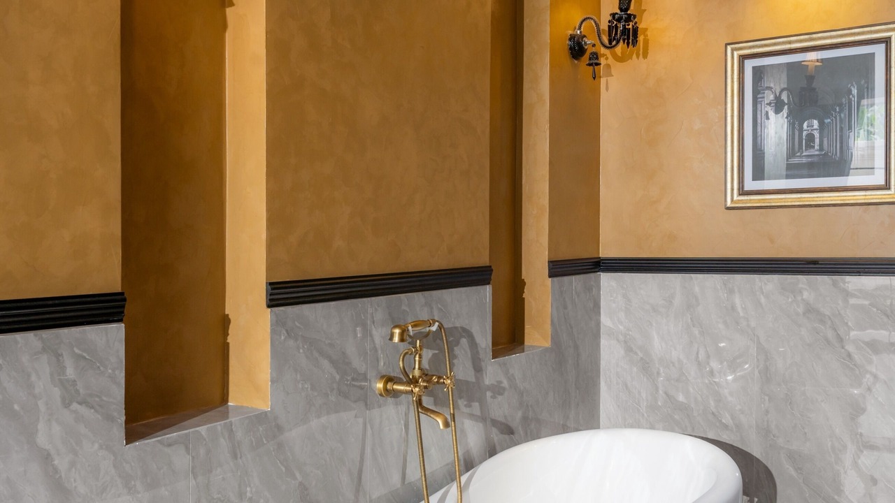 Photo of Bathroom in Ngu Hanh Son