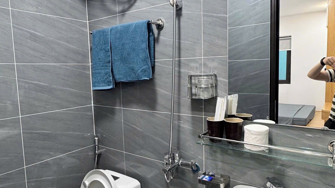 Photo of Bathroom in Ba Dinh