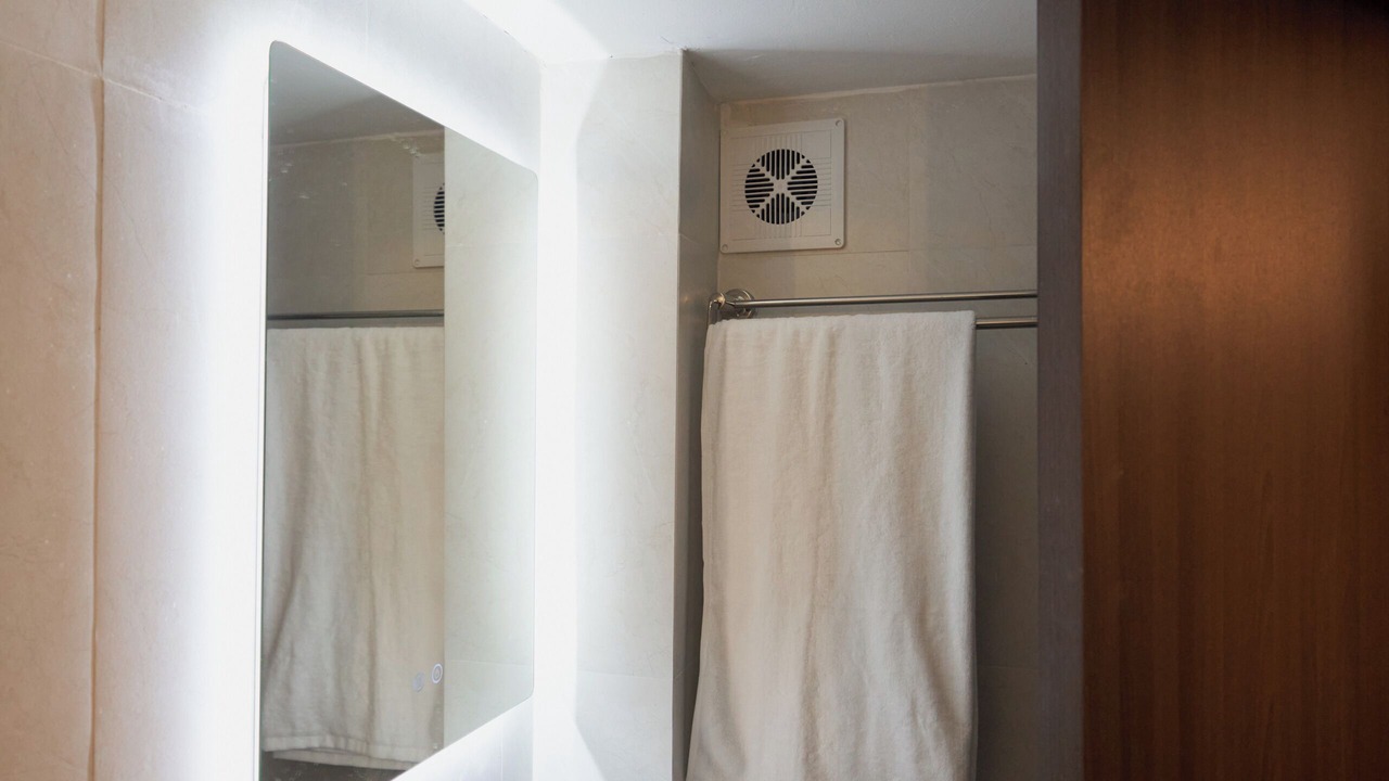 Photo of Bathroom in Old Quarter