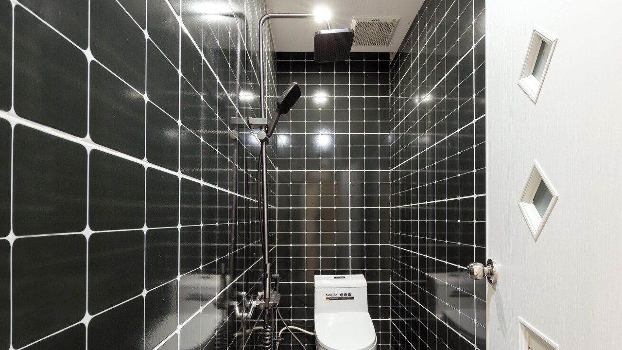 Photo of Bathroom in Tan Binh