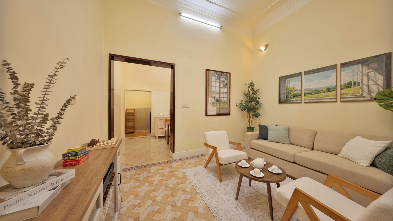 Photo of Livingroom in Tay Ho