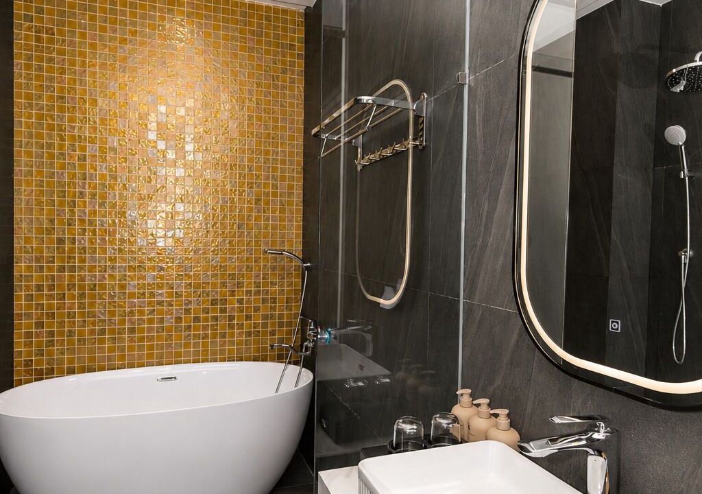 Photo of Bathroom in Ngu Hanh Son