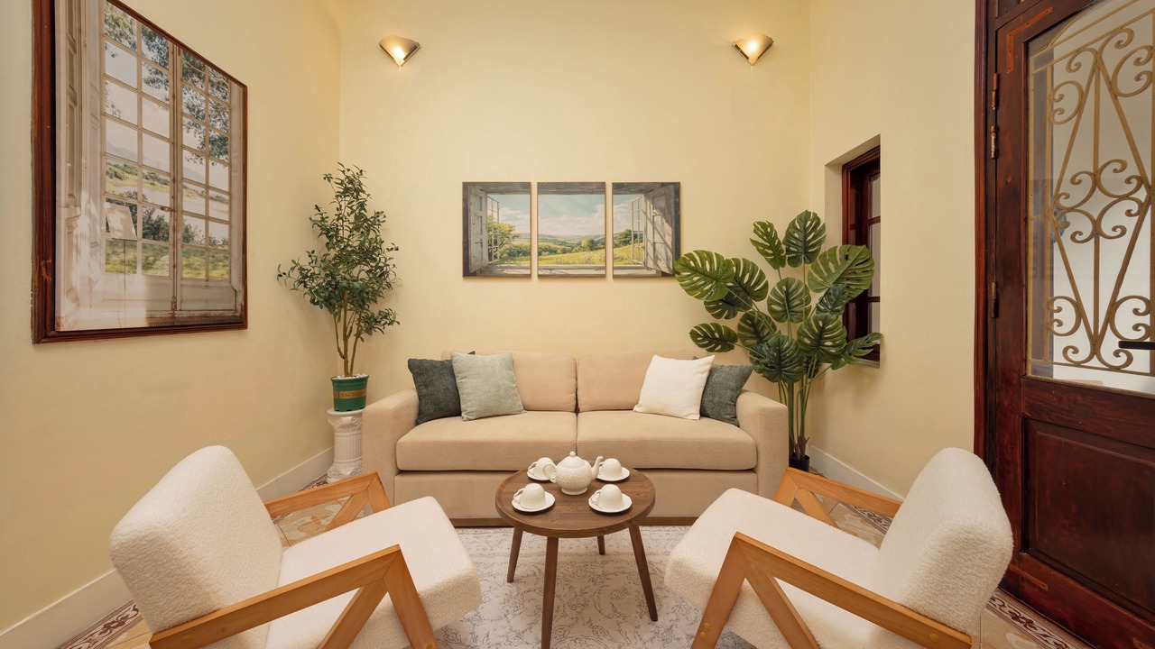 Photo of Livingroom in Tay Ho