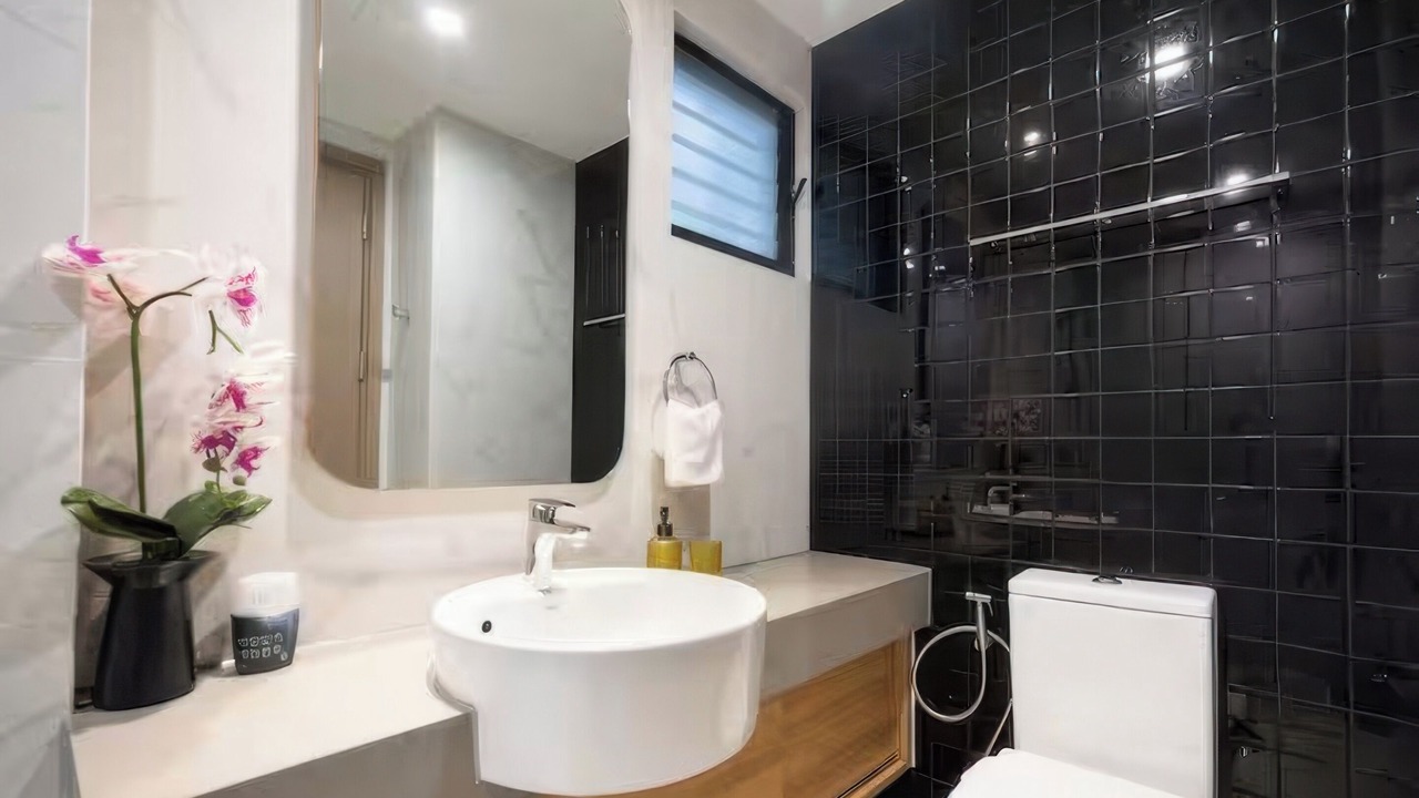 Photo of Bathroom in District 1