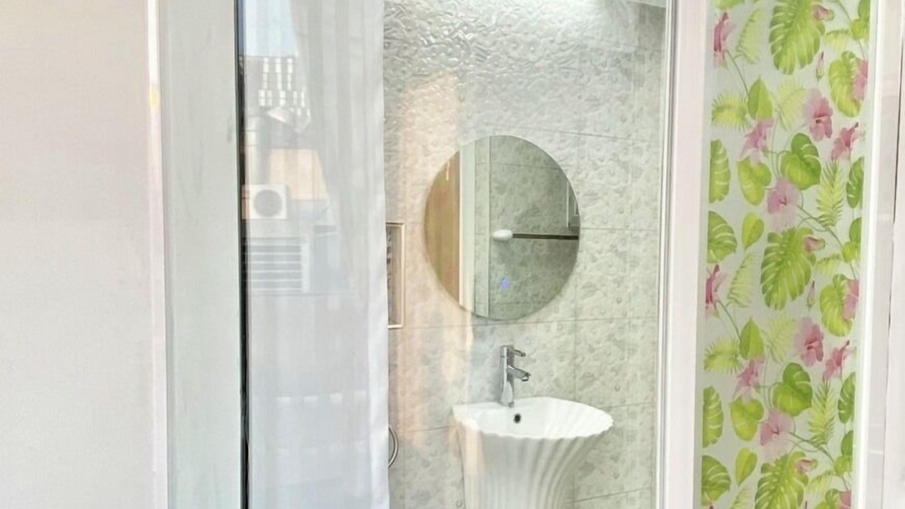 Photo of Bathroom in Nguyen Thai Binh