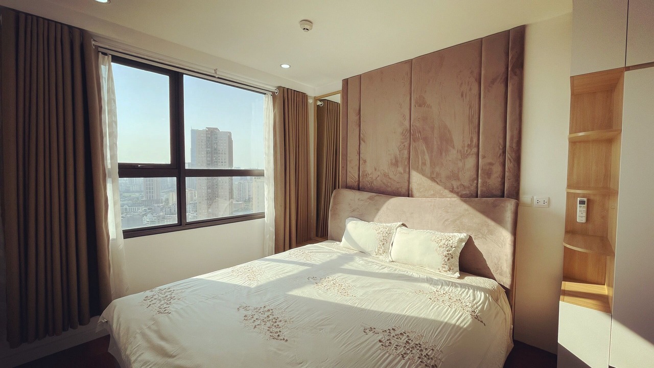 Photo of Bedroom in Trung Hoa Nhan Chinh
