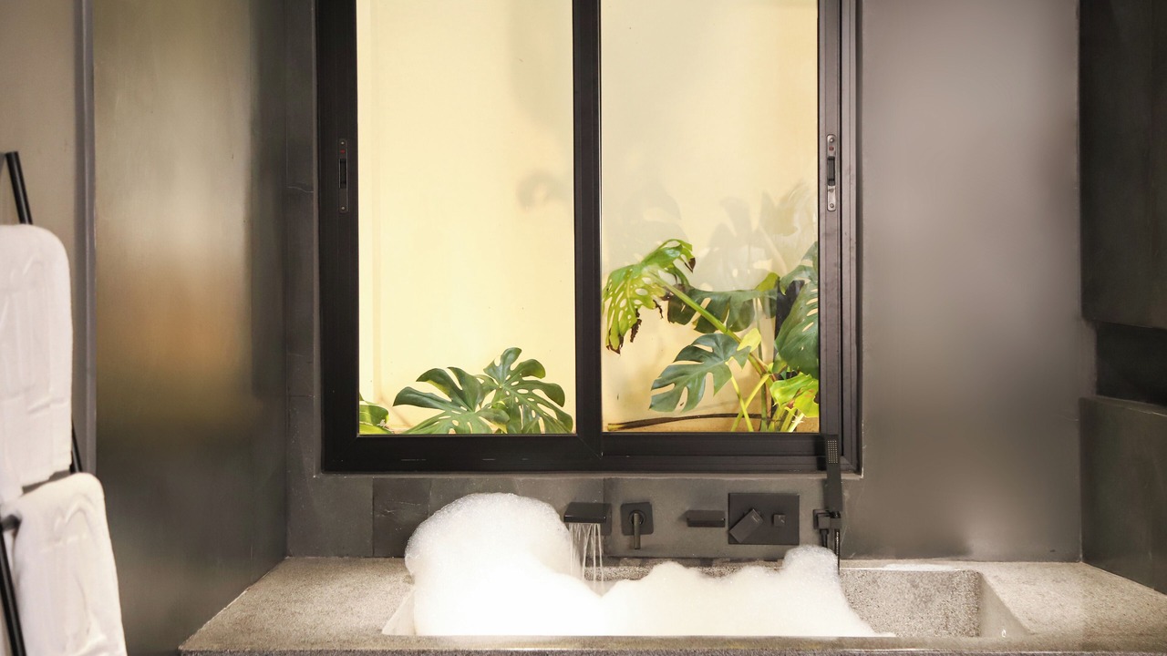 Photo of Bathroom in District 10