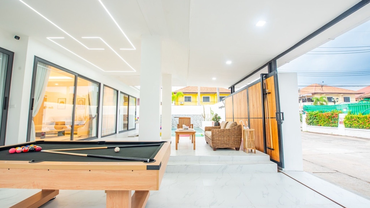 Photo of Patio Balcony in Na Kluea