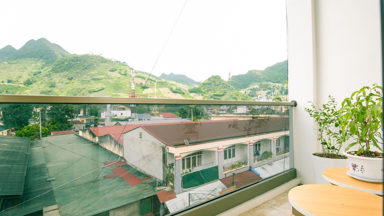 Photo of Outdoor in Meo Vac