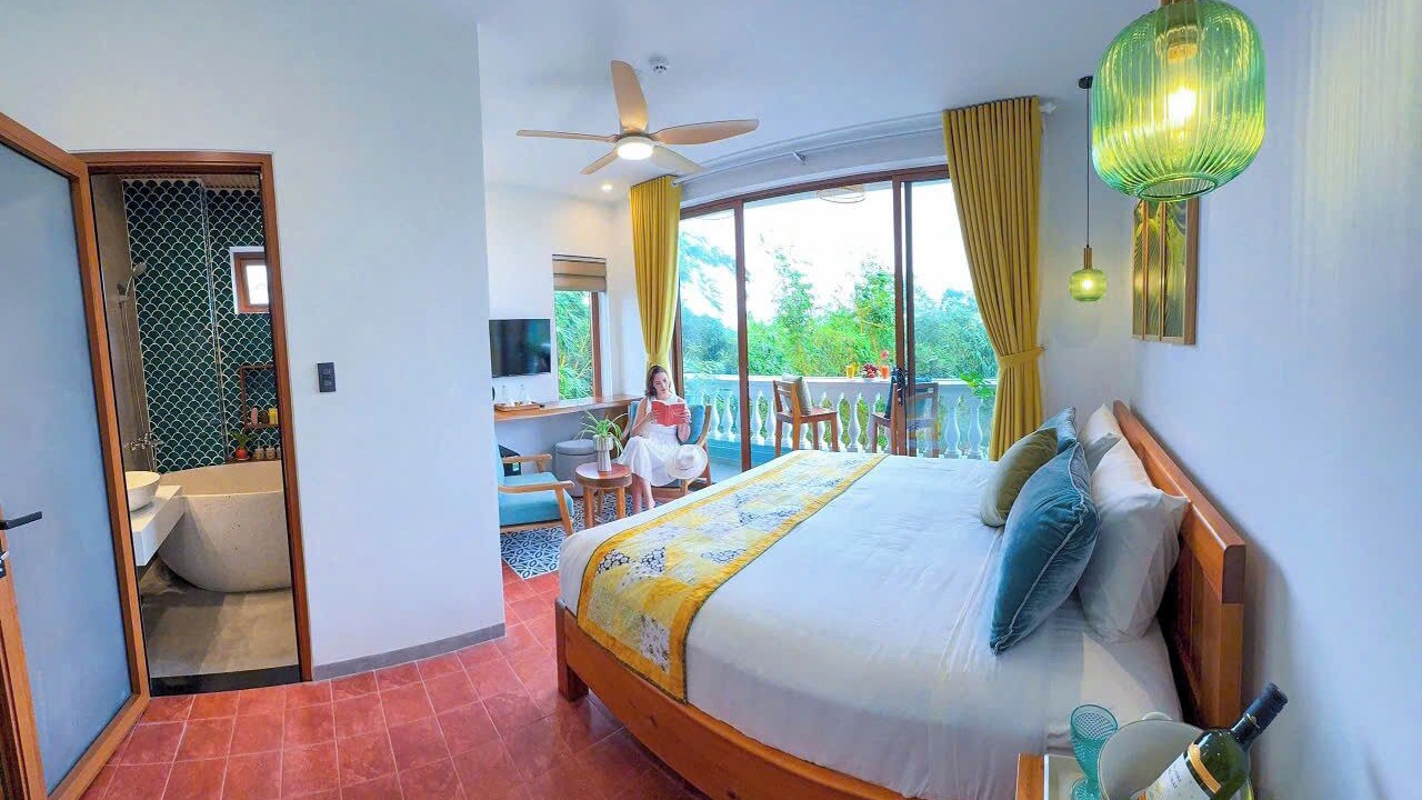 Photo of Bedroom in Cam Pho
