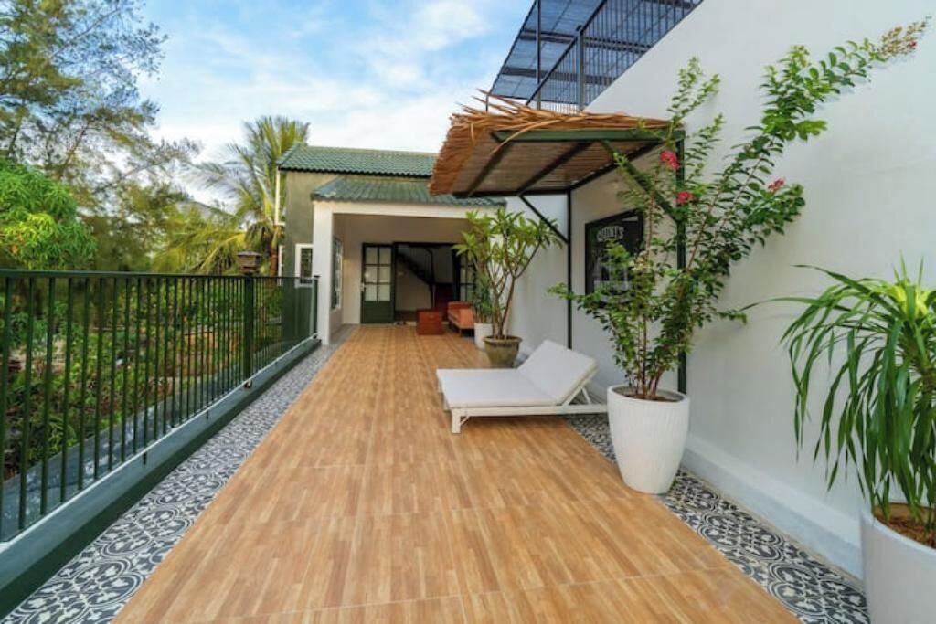 Photo of Patio Balcony in Cam An