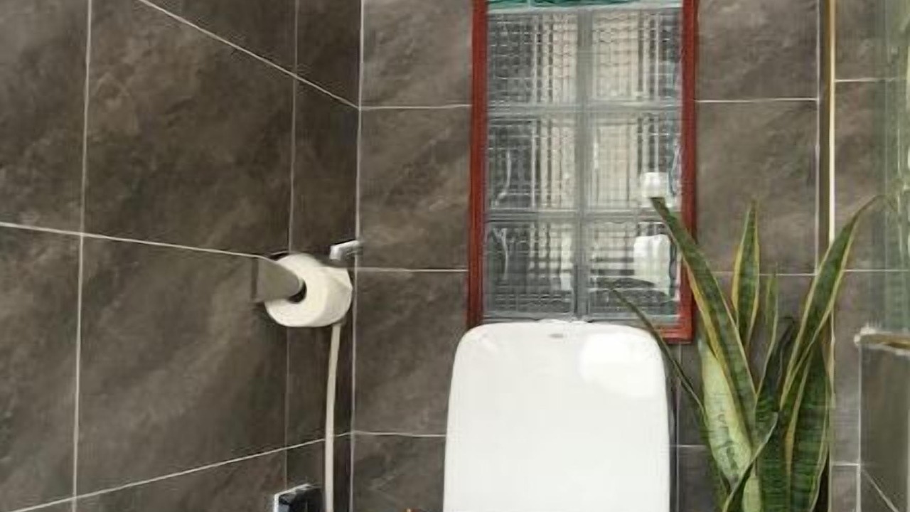 Photo of Bathroom in Old Quarter