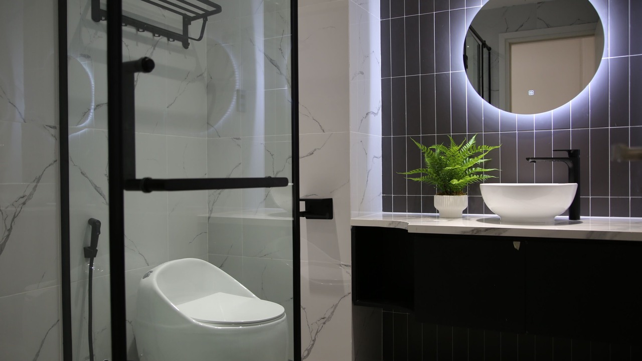 Photo of Bathroom in Nguyen Thai Binh