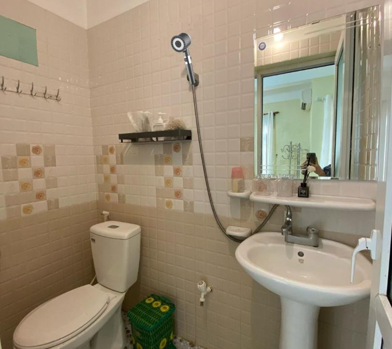 Photo of Bathroom in Co To
