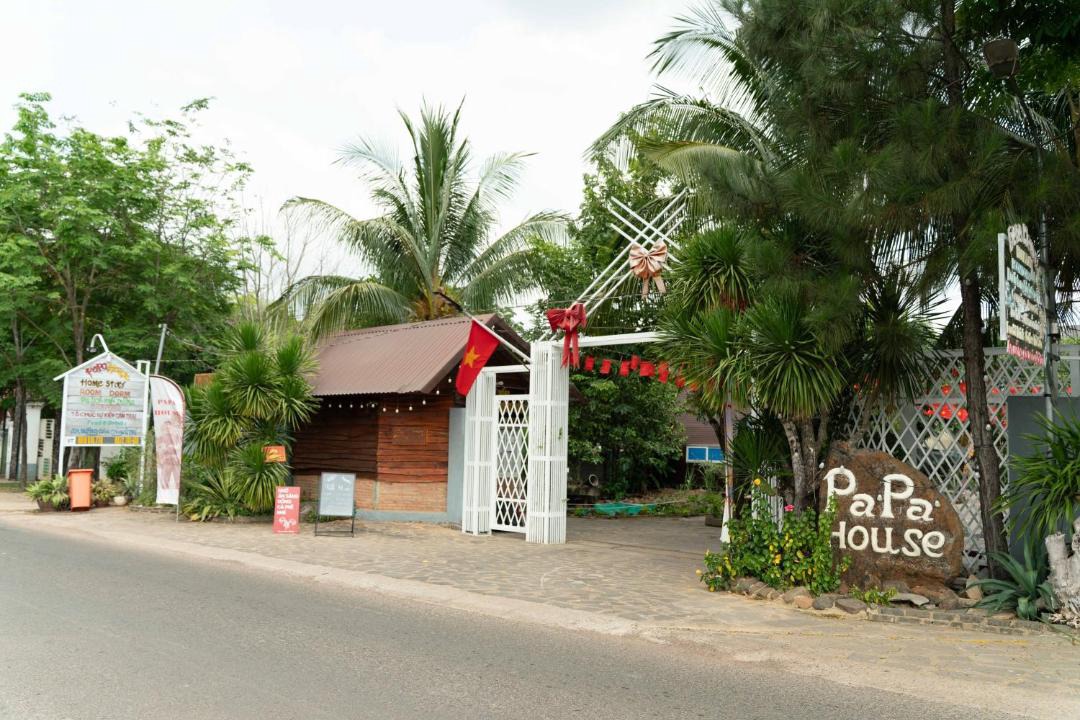 Photo of Others in Vinh Cuu