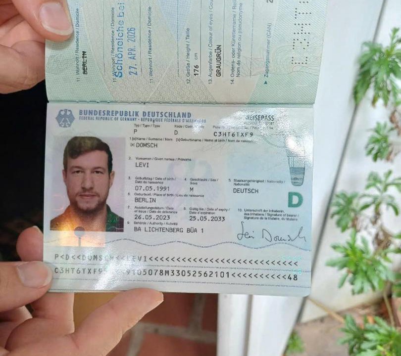 Photo of Human In Picture in Thu Thiem