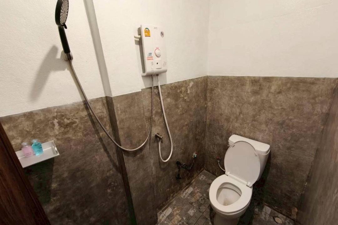Photo of Bathroom in Pak Nam