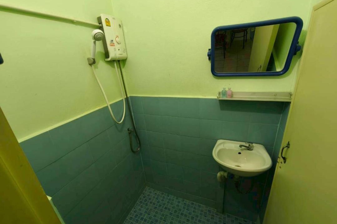 Photo of Bathroom in Pak Nam