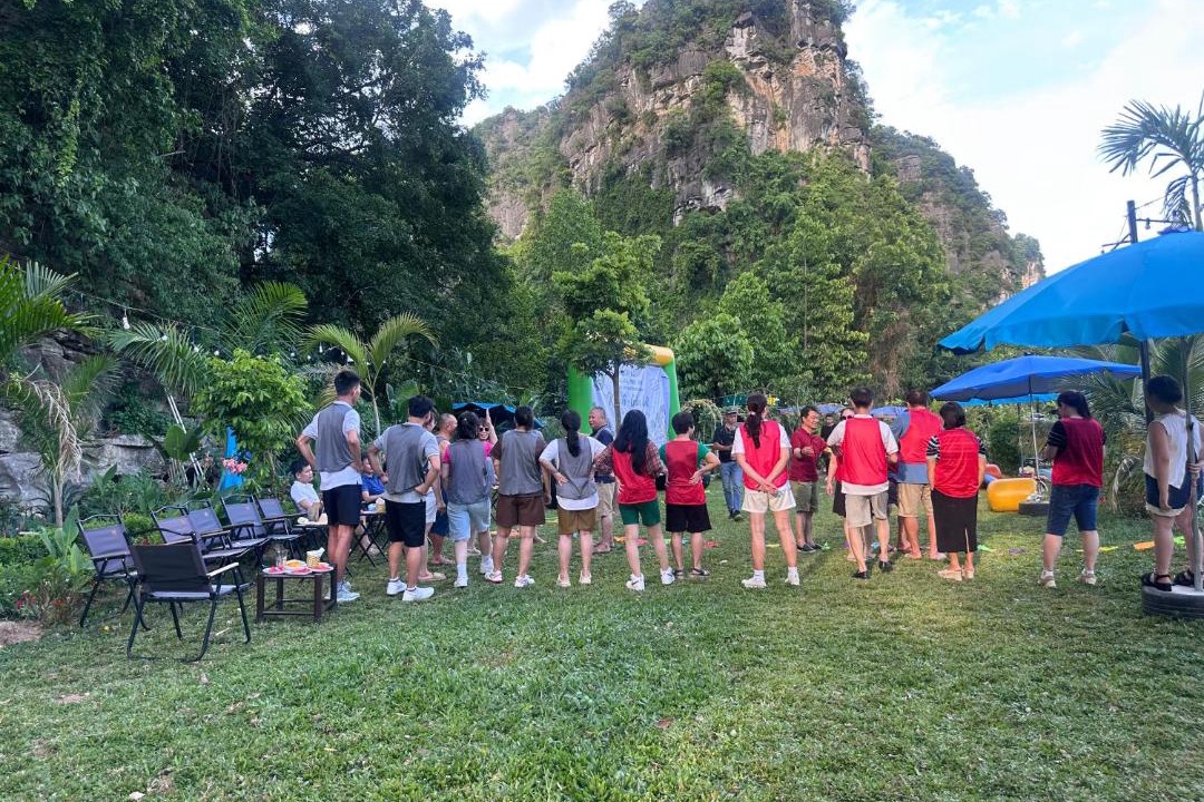 Photo of Others in Hoa Lu