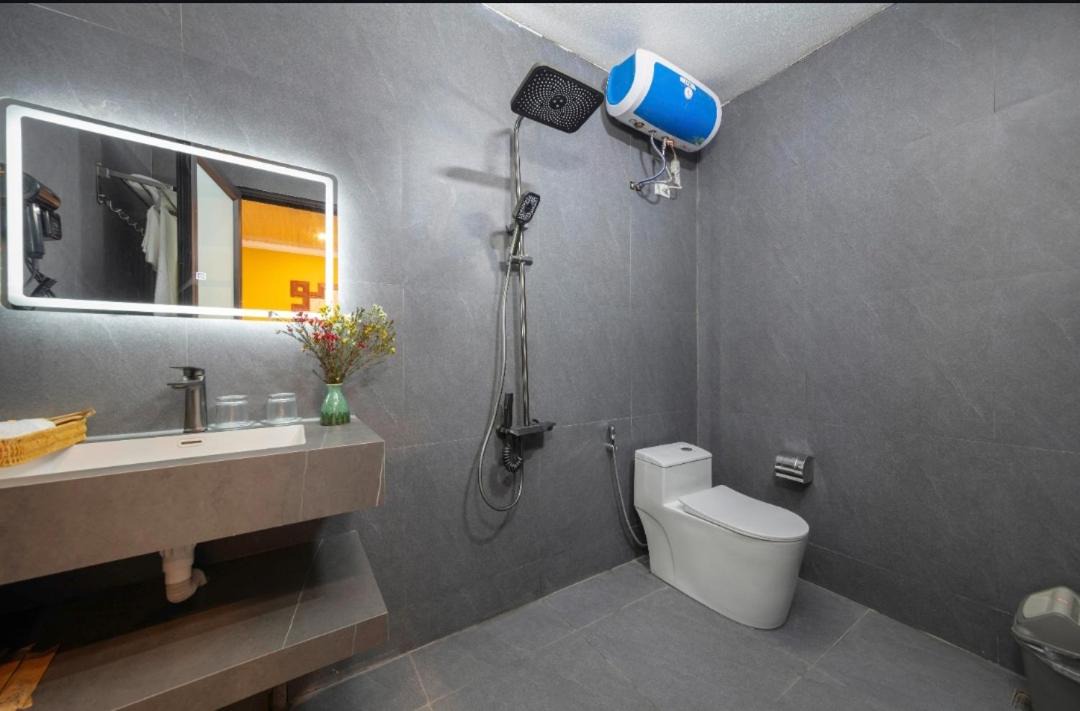 Photo of Bathroom in Hoa Lu